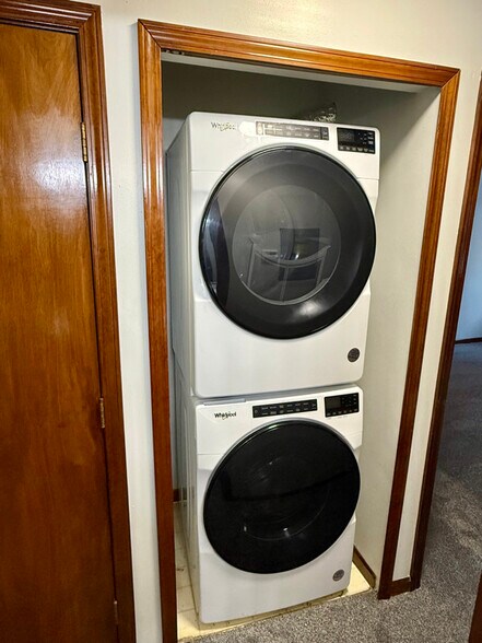 Building Photo - 5615 Baronswood Cir