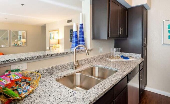 Building Photo - 2 bedroom in League City TX 77573