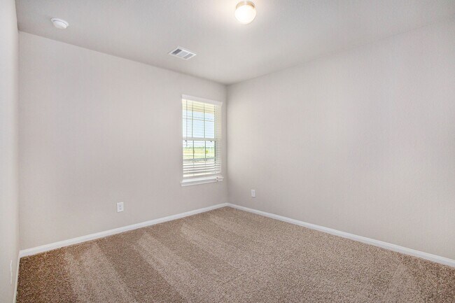 Building Photo - 3319 Rosselli Brush Dr