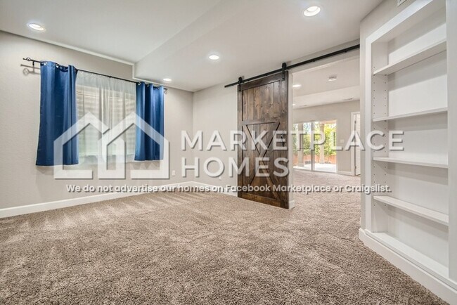 Building Photo - 10289 Nucla St