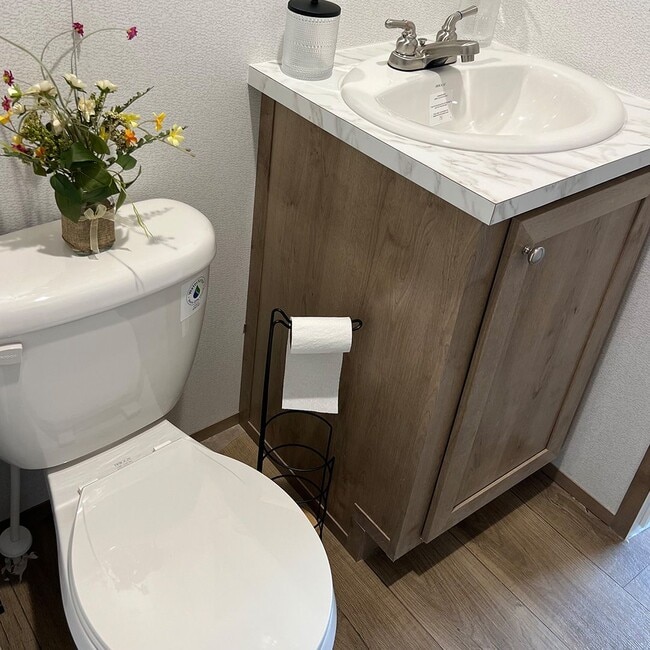 Building Photo - 16800 Jessica Rd