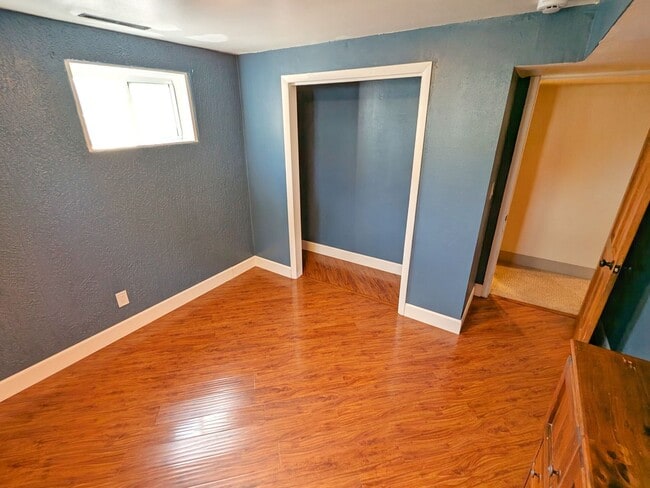 Building Photo - 2404 Monterey Rd