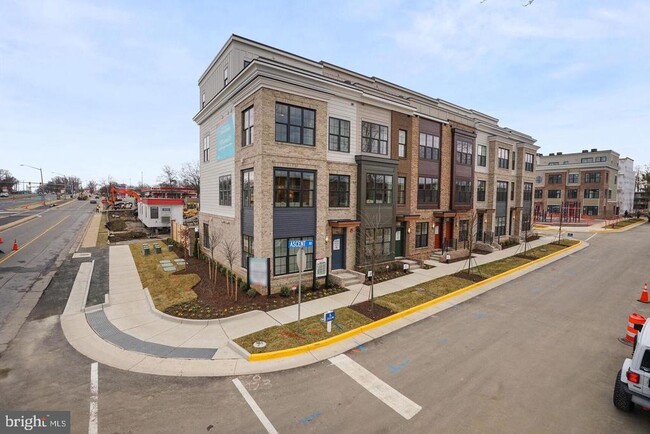 Building Photo - 3118 Camber Pl