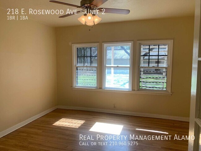 Building Photo - 218 E Rosewood Ave