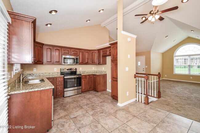 Building Photo - 11612 Reality Trail