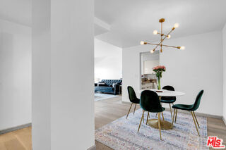 Building Photo - 1155 N La Cienega Blvd