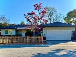 Building Photo - 673 Georgia Ave