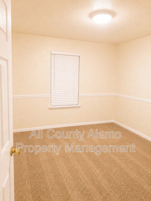 Building Photo - 9631 Sandflat Pass