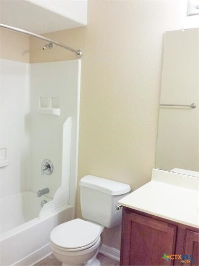 Building Photo - 112 Rush Haven