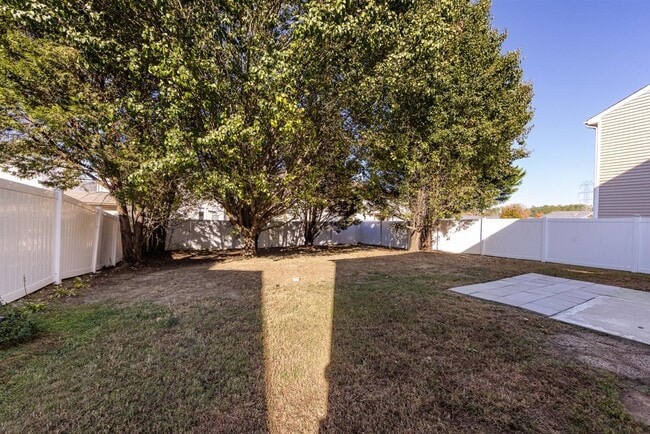 Building Photo - 4811 Sunburst Ln