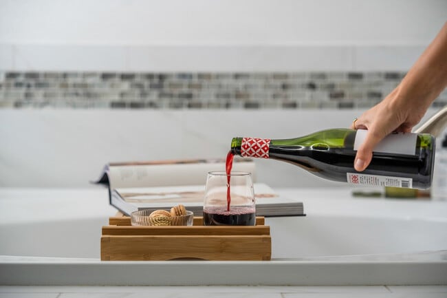 Building Photo - 4736 Sleepy Hollow Dr