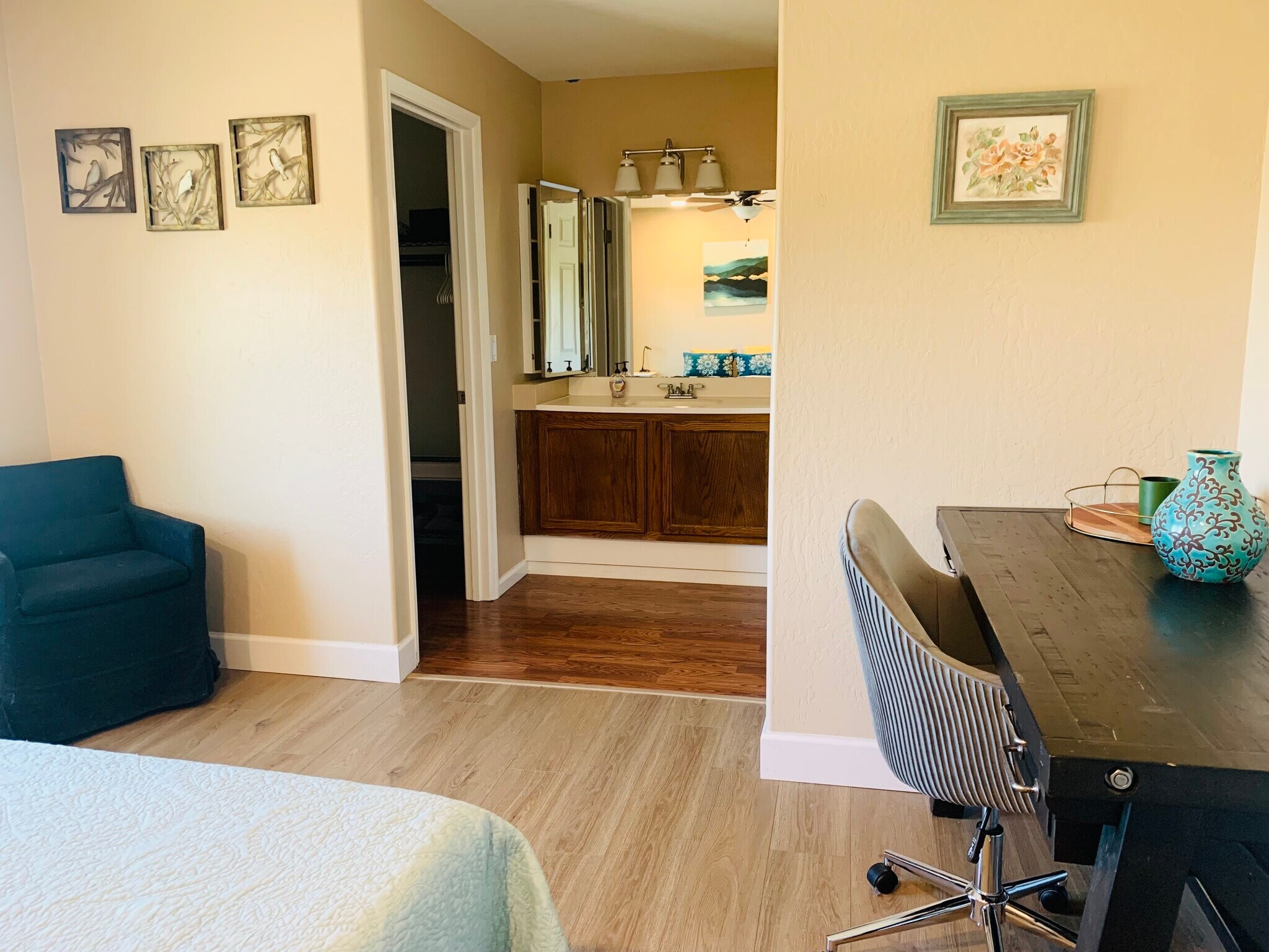 Building Photo - 13035 N 34th St