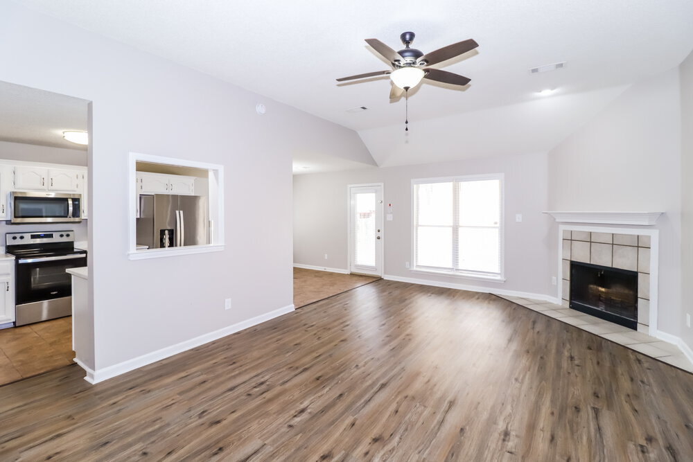 Building Photo - 5714 Pecan Trce