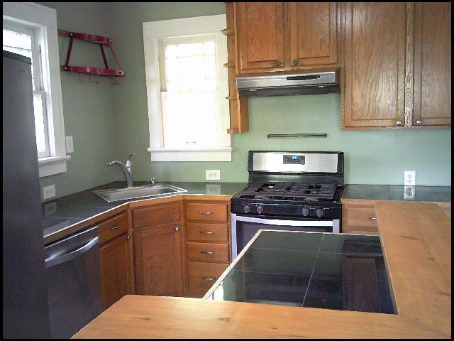 Building Photo - 106 Fountain Ave