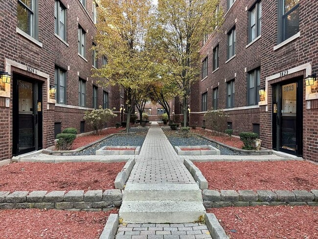 Building Photo - 3828.5 N Fremont St