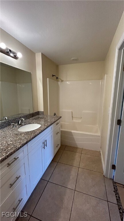 Building Photo - 2916 25th St W