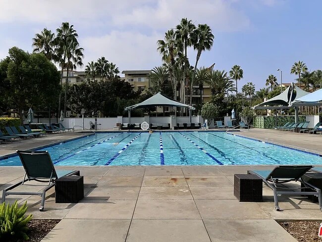 Building Photo - 13200 Pacific Promenade