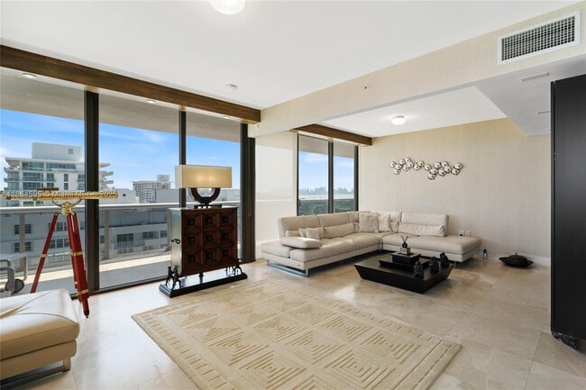 Building Photo - 5875 Collins Ave