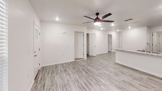 Building Photo - 2617 Aldrich Rd