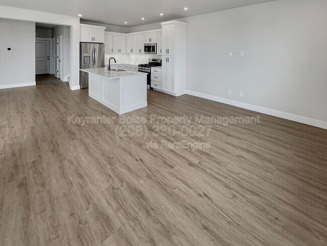 Building Photo - 152 S Koyukuk Ln