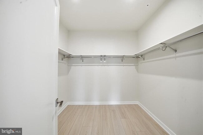 Building Photo - 7488 Backett Wood Ter