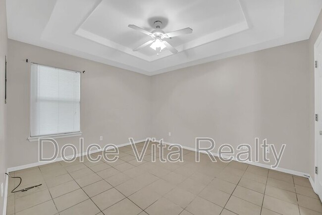 Building Photo - 400 N 38th St