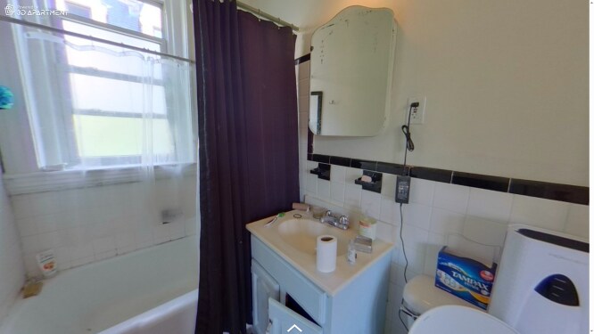 Building Photo - 190 Winthrop Rd