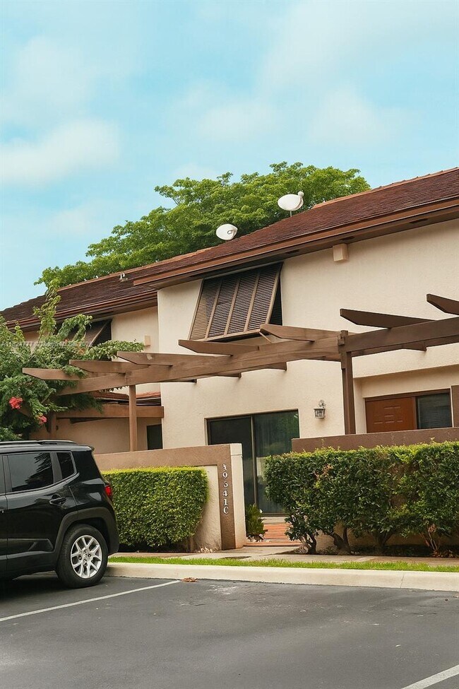 Building Photo - 13341 SW 88th Terrace