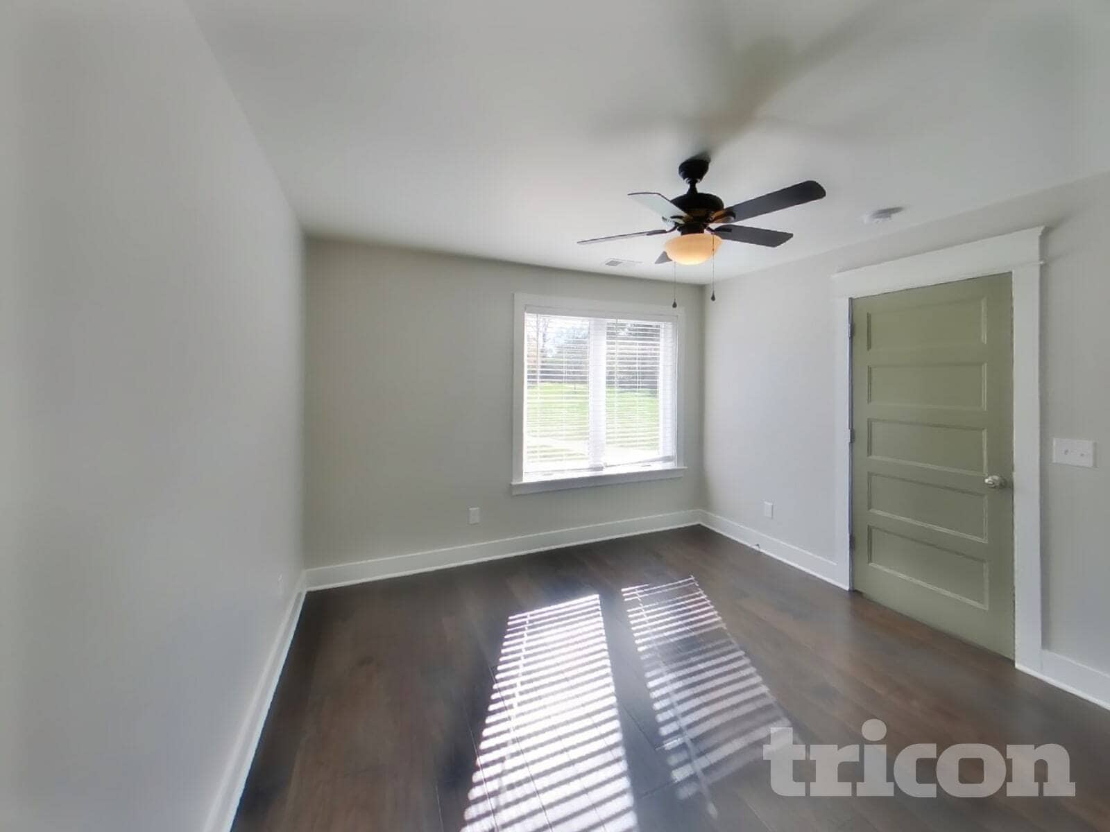 Building Photo - 1263 Hillwood Private Cove