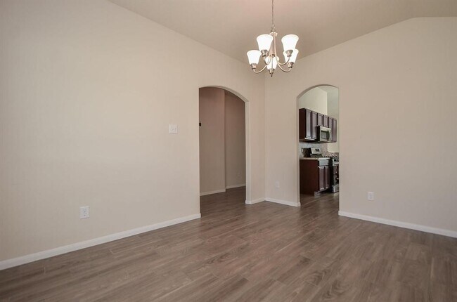 Building Photo - 3066 View Valley Trail