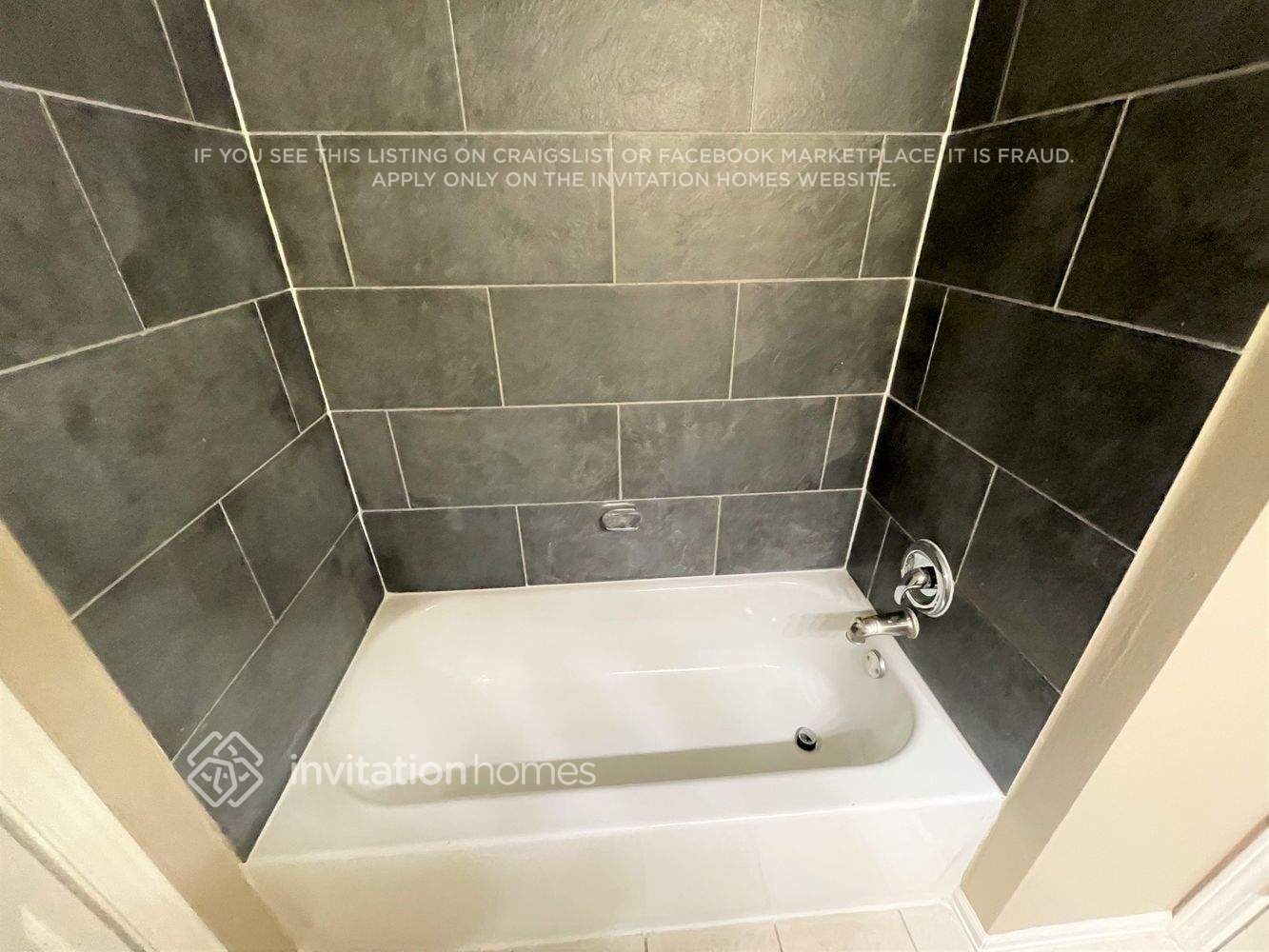 Building Photo - 5957 S Odessa Cir