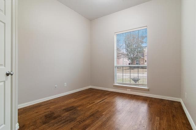 Building Photo - 1870 Dowelling Dr