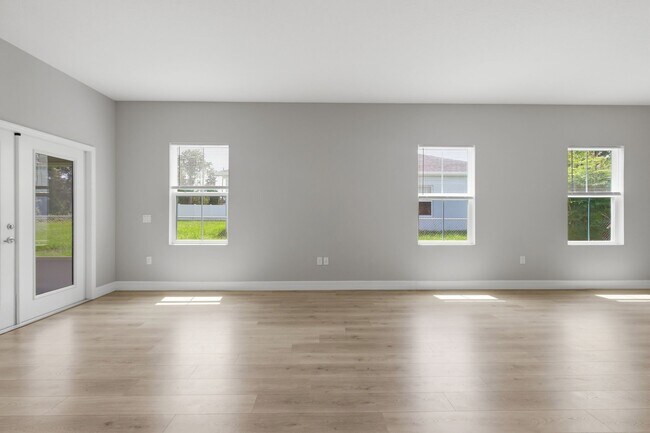 Building Photo - 5574 SW 128th Pl
