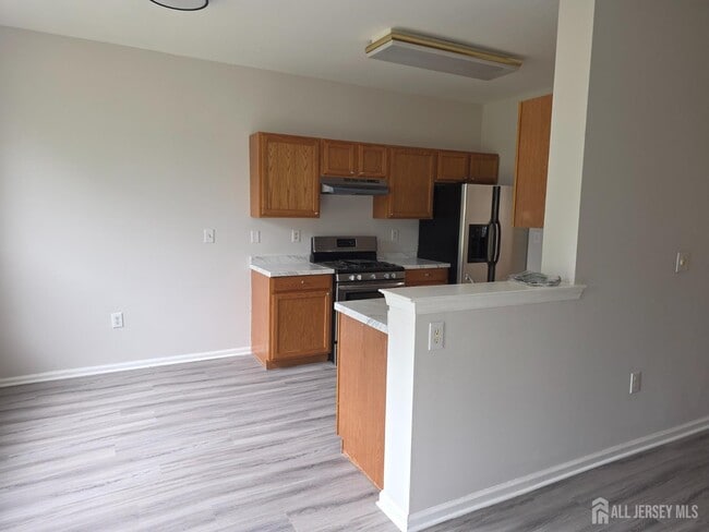 Building Photo - 12 Gallop Ln