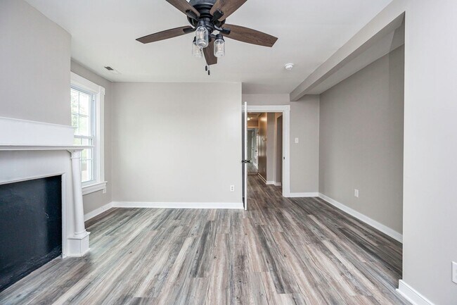 Building Photo - 3125 Enslow Ave