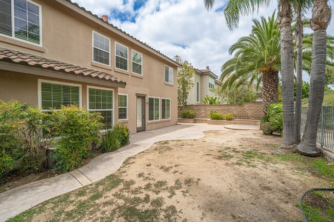 Building Photo - 26149 Shadow Rock Ln
