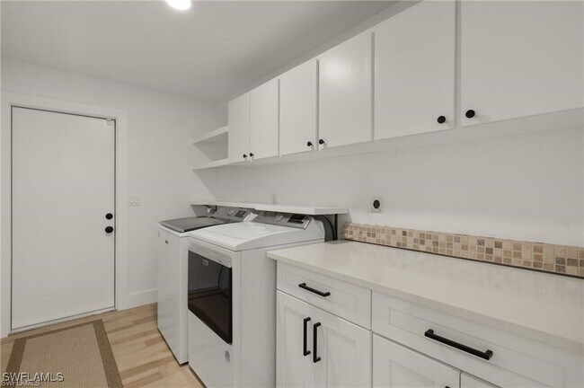 Building Photo - 6822 Griffin Blvd