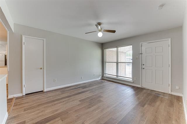 Building Photo - 1411 Skyline Dr