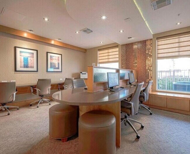 Building Photo - 3505 Sage Rd