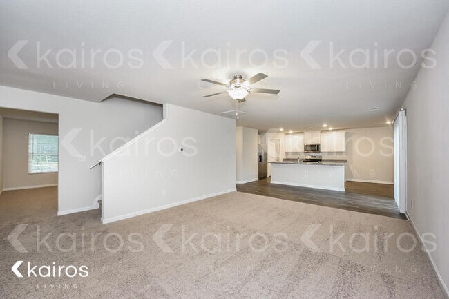 Building Photo - 607 Wild Tulip Ct
