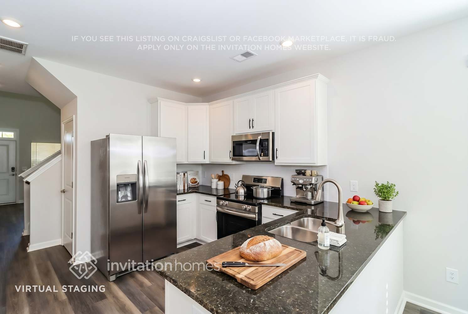 Building Photo - 807 Lavery Ct