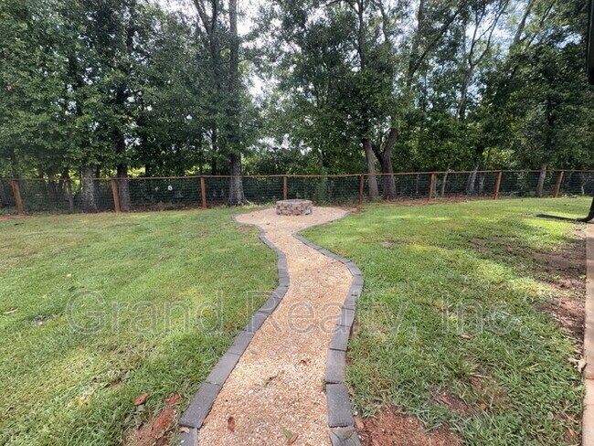 Building Photo - 10035 Tuscan Ct