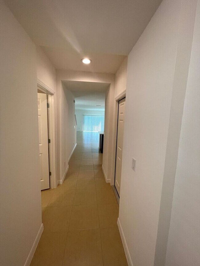 Building Photo - Williams Preserve-Brand New Home-846 Marcel Loop Davenport