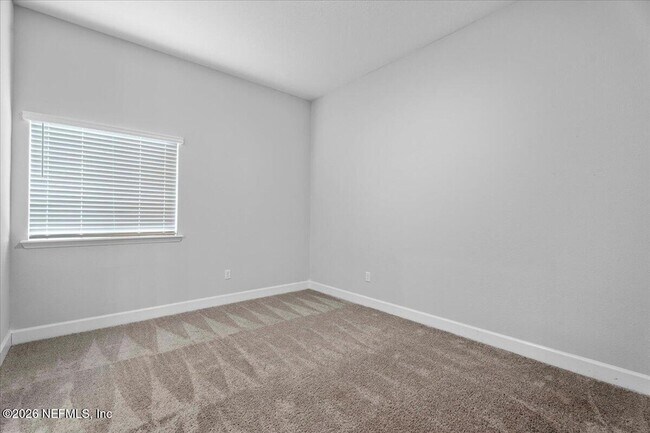 Building Photo - 52 Clarendon Rd