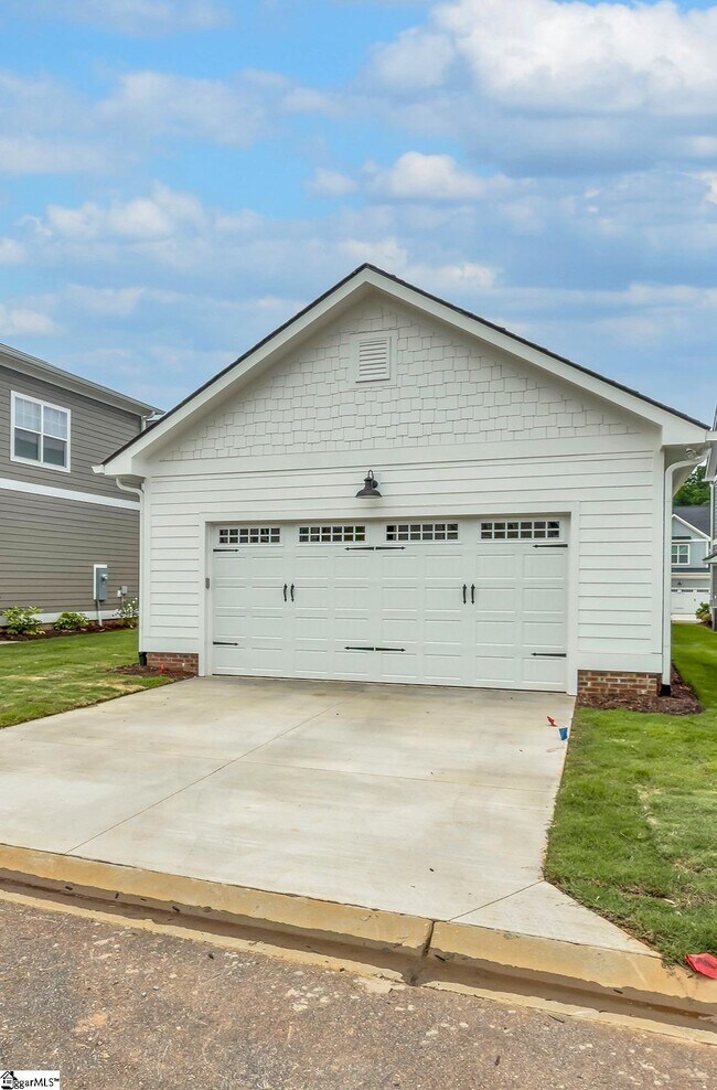 Building Photo - 505 Lumpkin St