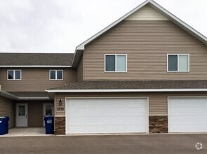 Building Photo - 2 Bedroom + Loft Townhome in Sauk Rapids