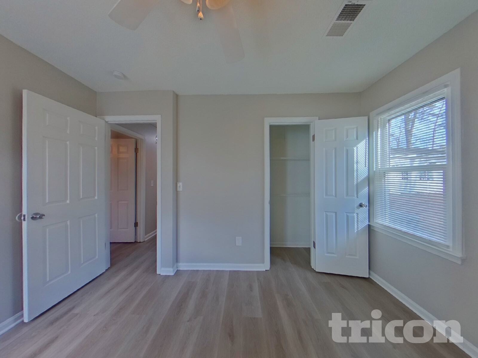 Building Photo - 308 Kenton Dr