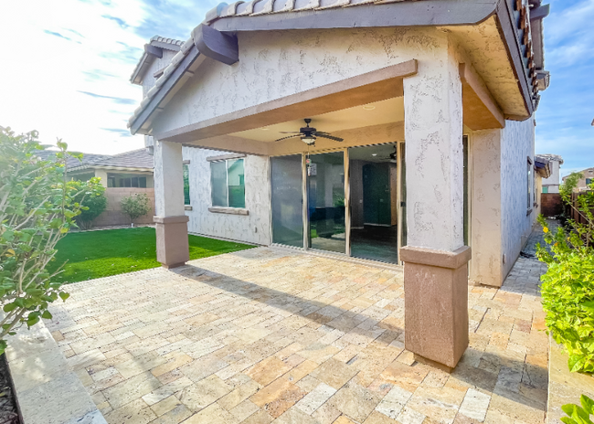 Building Photo - 118 E Canyon Way