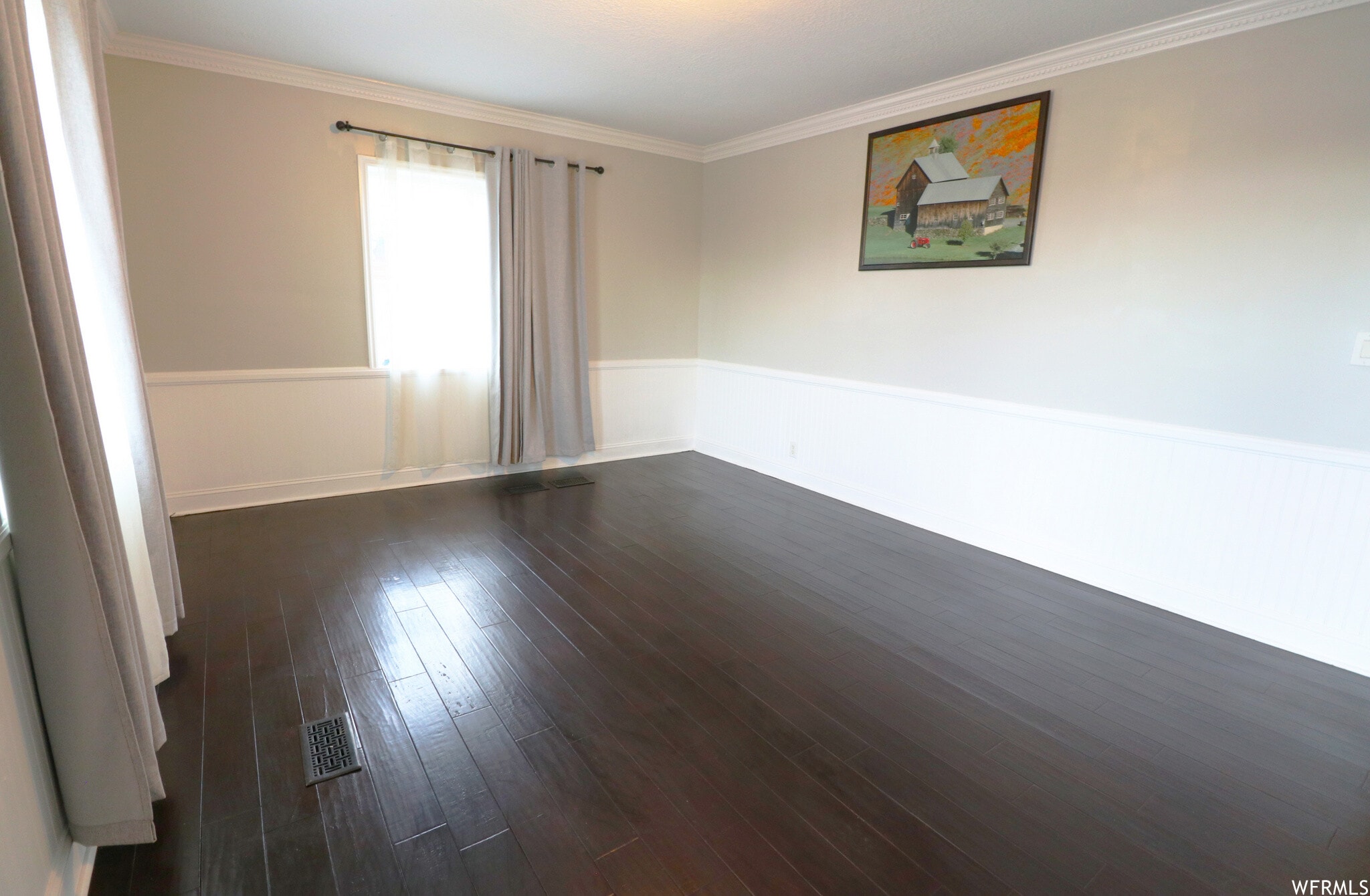 living room - 120 E 350 N