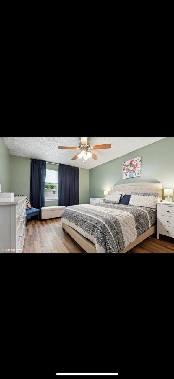 Bedroom number#1 furniture NOT included - 810 S Grant Ter